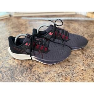 Nike Air Zoom Pegasus 38 Cave Purple Women's running shoe Size 10